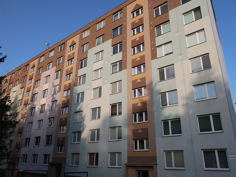 Čištění fasády a impregnace Olomouc 1100m2 - stav před čistěním